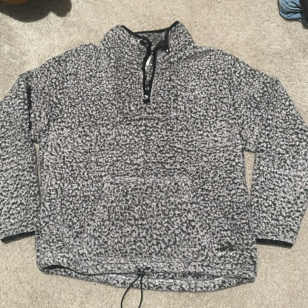 PINK VS Cozy Pullover